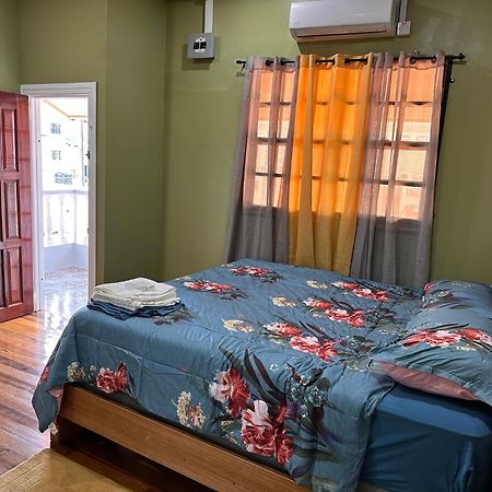 Hollywood Guesthouse Georgetown Kültér fotó